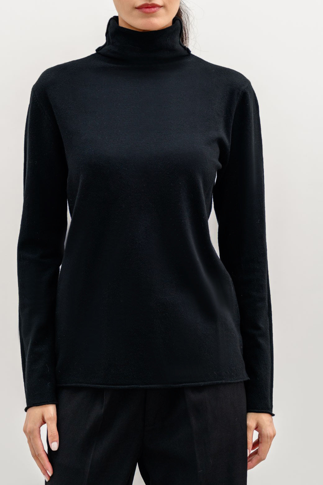 LIGHTWEIGHT SWEATER TOP | HIGHNECK SWEATERS | 23-Oct-2024, 298-Codes, collection-fall-winter-24, collection-woman-apparel-new-in, collection-woman-fall-winter-24, collection-woman-sweaters-cardigans, FW-24, SWEATERS & CARDIGANS, WOMAN | LAMA