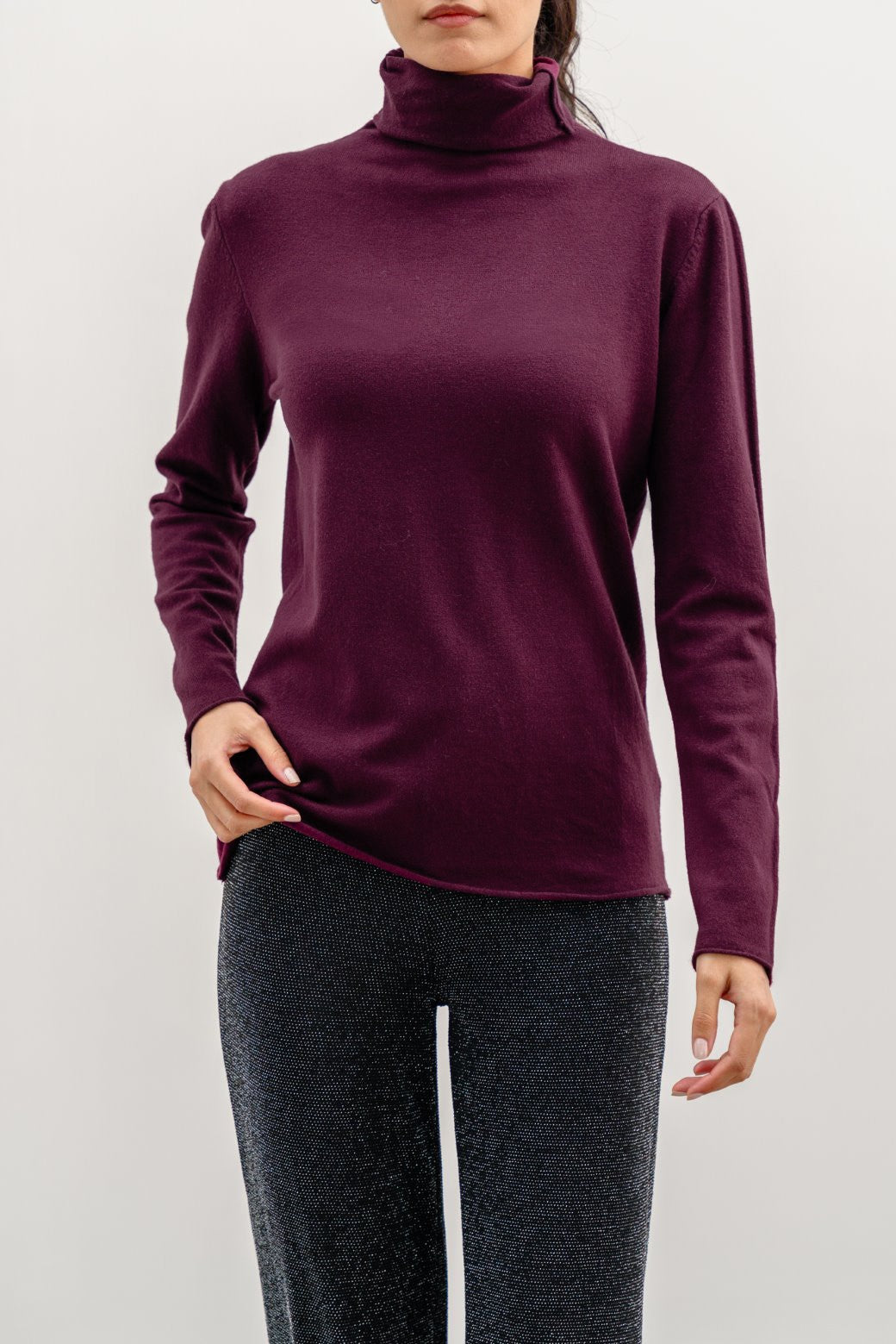 LIGHTWEIGHT SWEATER TOP | HIGHNECK SWEATERS | 23-Oct-2024, 298-Codes, collection-fall-winter-24, collection-sweaters-cardigans, collection-woman-apparel-new-in, collection-woman-fall-winter-24, collection-woman-sweaters-cardigans, FW-24, SWEATERS & CARDIGANS, WOMAN | LAMA