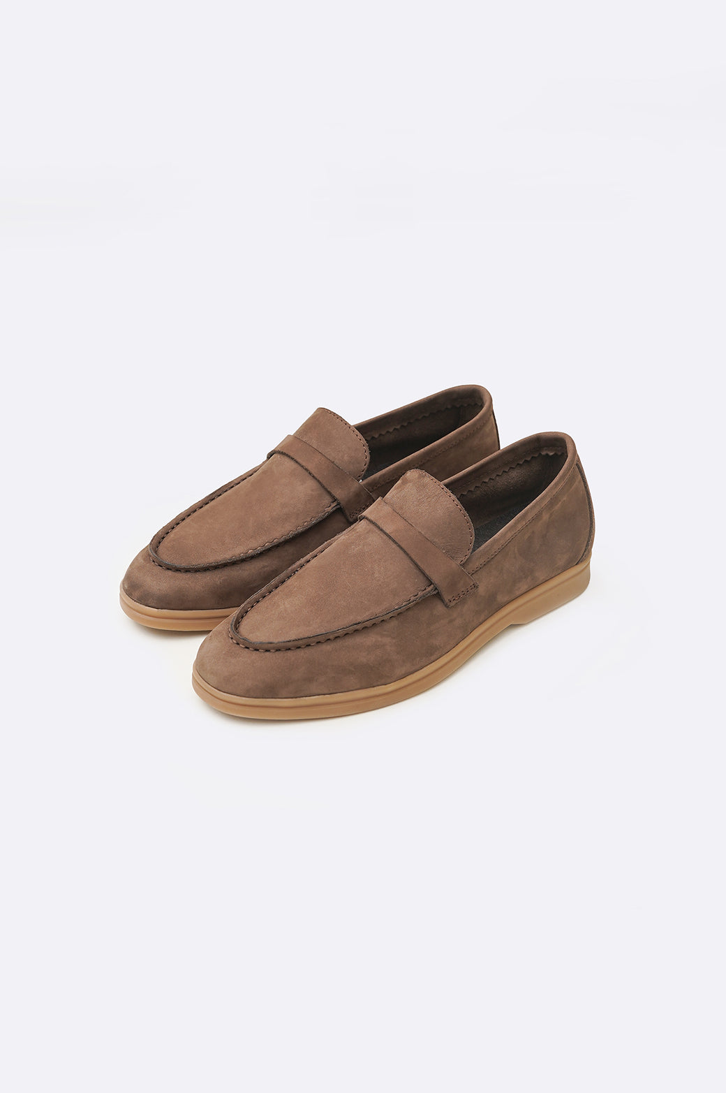 CLASSIC LEATHER LOAFERS