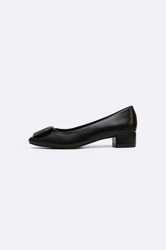 LYLA PUMPS