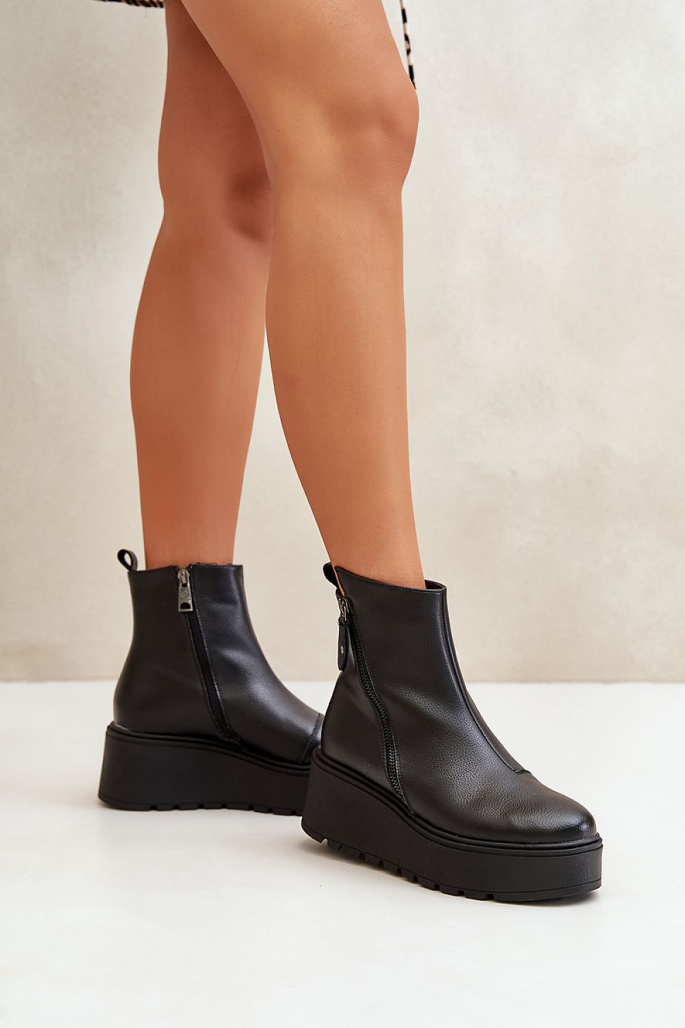 Bottes cothurnes model 199834 Step in style | Matterhorn_Category_/FEMME/Chaussures Femme/Bottes et boots, Matterhorn_Color_noir, Matterhorn_ProductId_199834, Matterhorn_Type_~Botki na koturnie, Matterhorn_Vendor_Step in style | Step in style