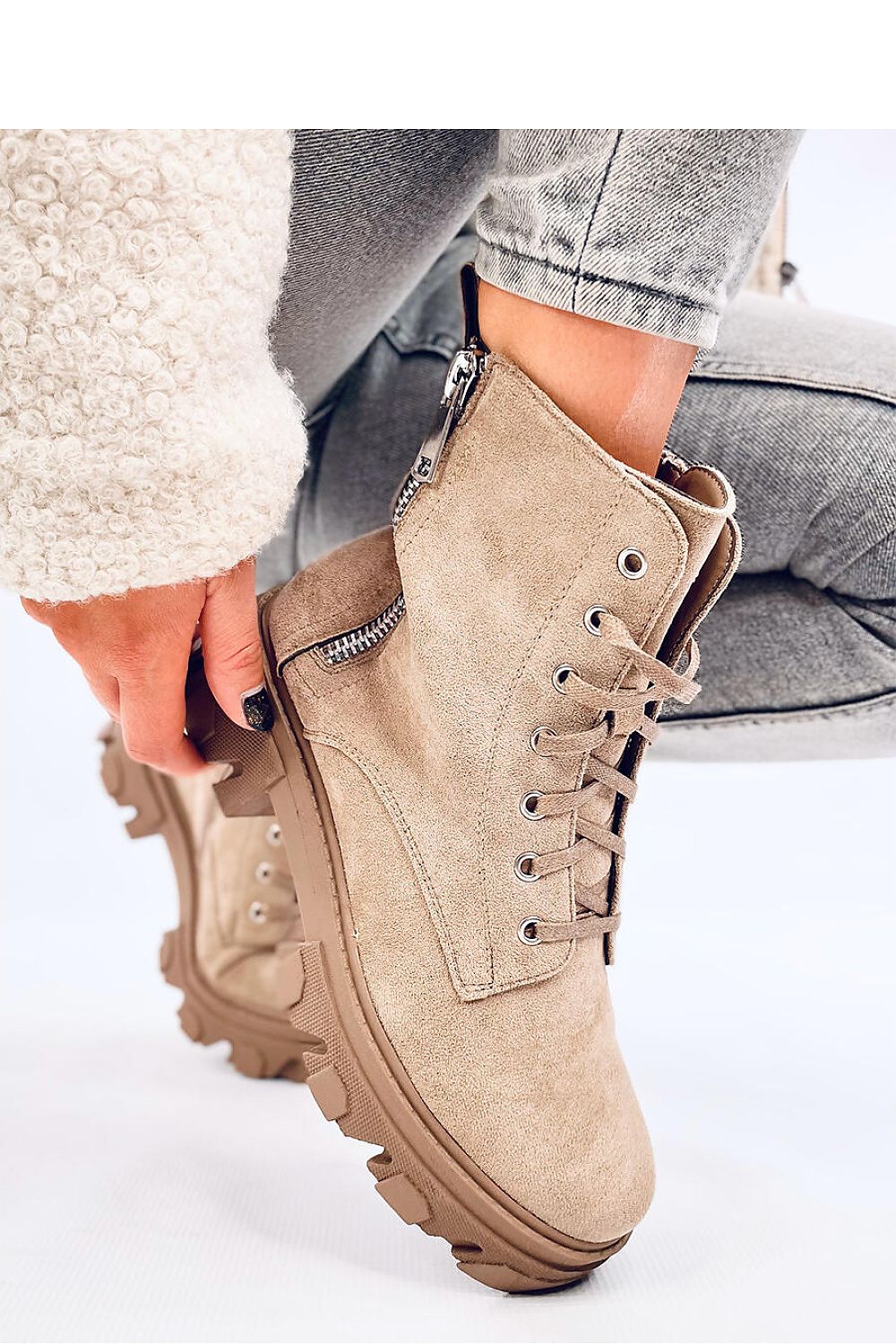 Bottes model 202145 Inello | Matterhorn_Category_/FEMME/Chaussures Femme/Bottes et boots, Matterhorn_Color_beige, Matterhorn_ProductId_202145, Matterhorn_Type_Bottes, Matterhorn_Vendor_Inello | Inello