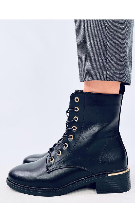 Bottes model 202358 Inello | Matterhorn_Category_/FEMME/Chaussures Femme/Bottes et boots, Matterhorn_Color_noir, Matterhorn_ProductId_202358, Matterhorn_Type_~Botki, Matterhorn_Vendor_Inello | Inello