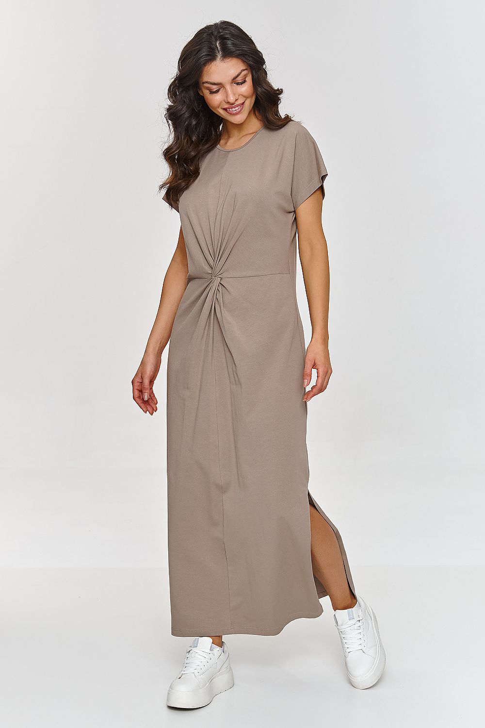  Robe de jour model 209853 Makadamia 