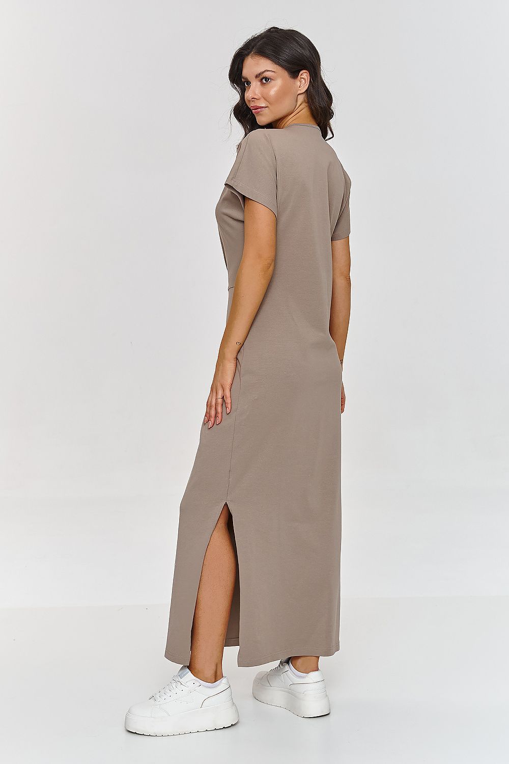  Robe de jour model 209853 Makadamia 