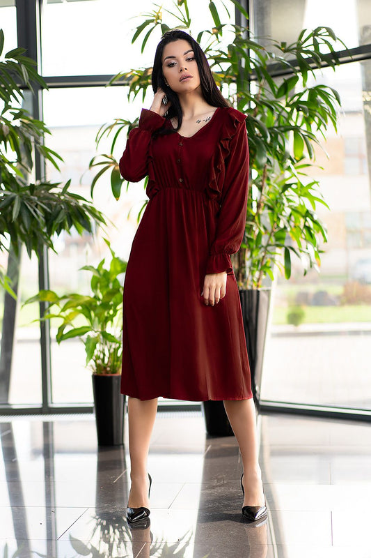 Robe de cocktail model 150847 Merribel | Matterhorn_Category_/FEMME/V?tements Femme/Robes/Robes de cocktail, Matterhorn_Color_rouge, Matterhorn_ProductId_150847, Matterhorn_Type_Robe de cocktail, Matterhorn_Vendor_Merribel, Robes formelles | Merribel