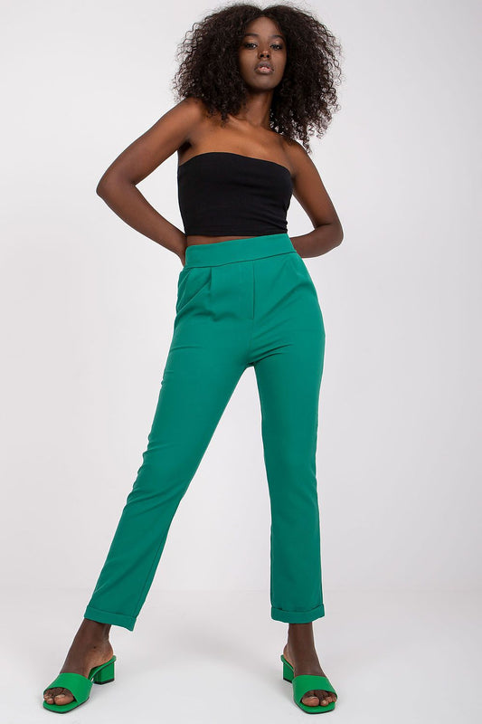 Pantalon femme model 162538 Italy Moda | Matterhorn_Category_/FEMME/V?tements Femme/Pantalons femme, Matterhorn_Color_vert, Matterhorn_ProductId_162538, Matterhorn_Type_Pantalon femme, Matterhorn_Vendor_Italy Moda, Shorts femme | Italy Moda