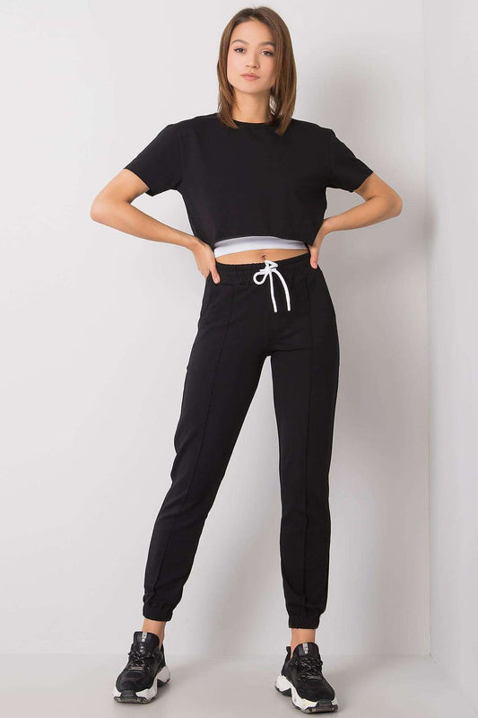 Pantalon femme model 168893 Rue Paris | Matterhorn_Category_/FEMME/V?tements Femme/Pantalons femme, Matterhorn_Color_noir, Matterhorn_ProductId_168893, Matterhorn_Type_Pantalon femme, Matterhorn_Vendor_Rue Paris, Shorts femme | Rue Paris