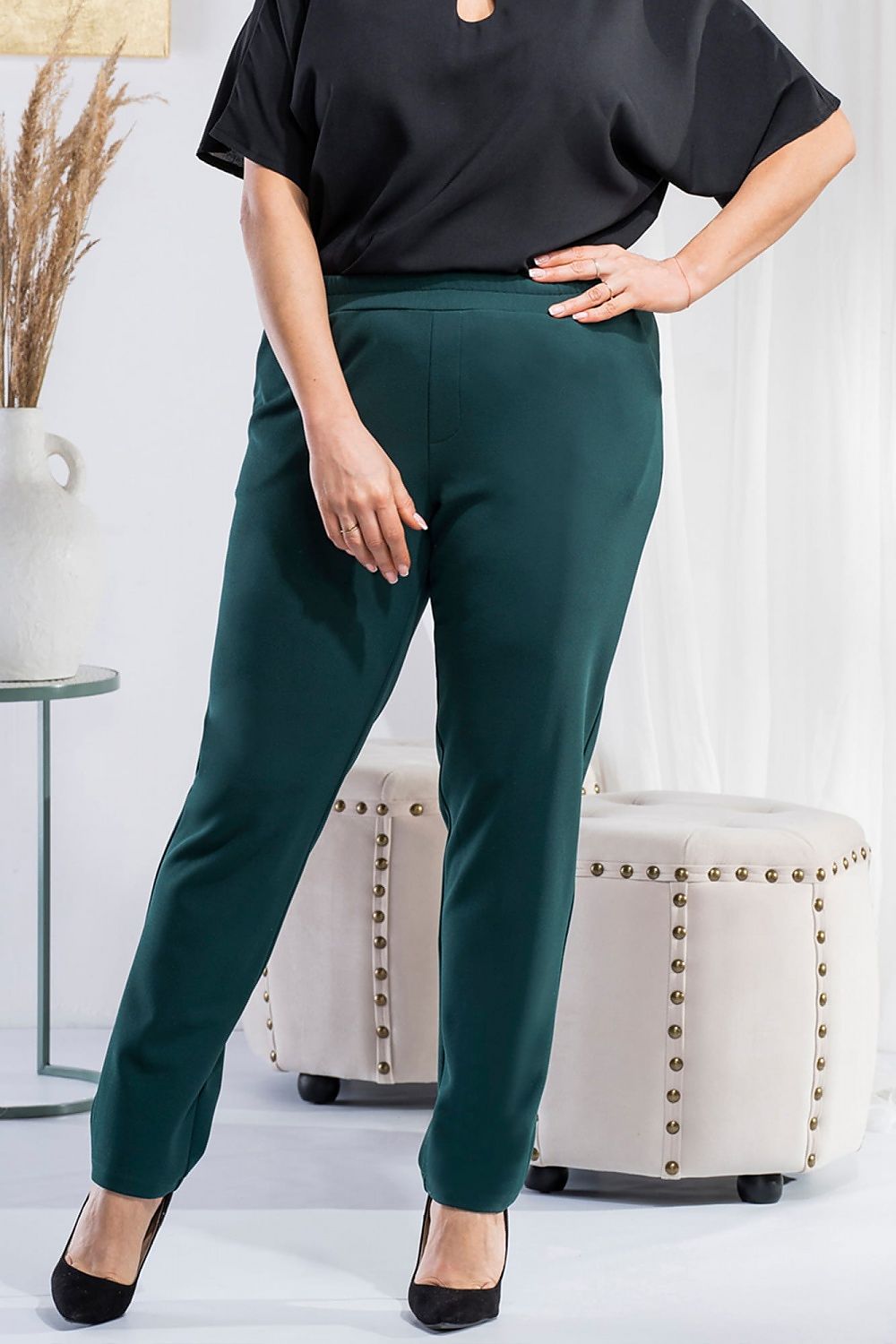 Pantalon taille plus model 178541 Karko | Matterhorn_Category_/FEMME/V?tements Femme/Grandes tailles/Pantalon taille plus, Matterhorn_ColorGroup_Karko_eryka_spodnie, Matterhorn_Type_Pantalon taille plus, Matterhorn_Vendor_Karko | Karko