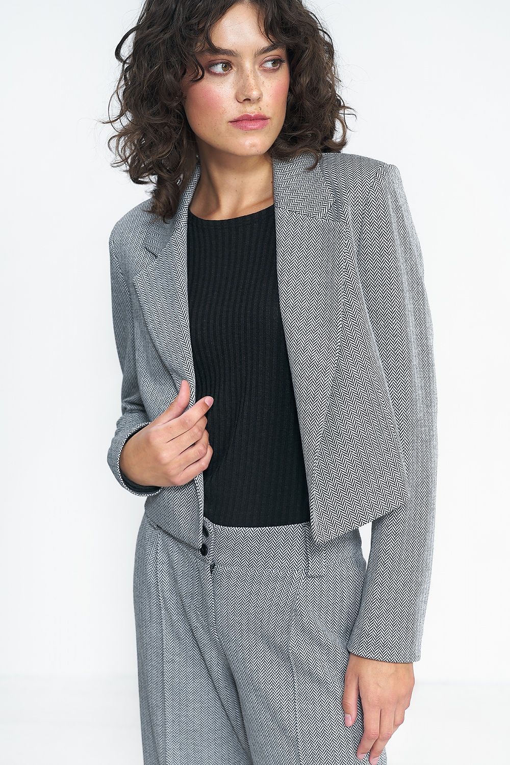 Blazer femme model 185189 Nife