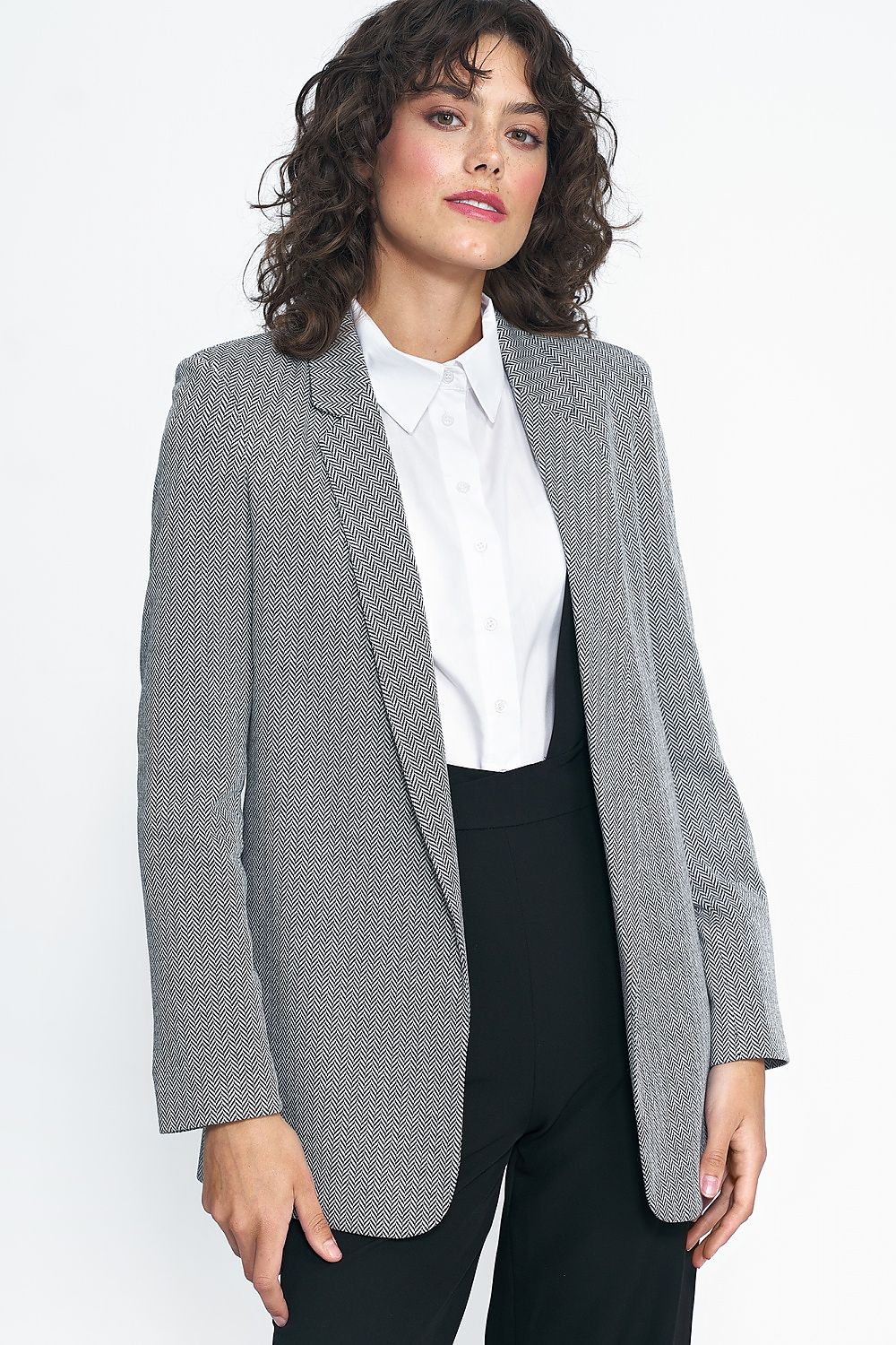 Blazer femme model 186834 Nife