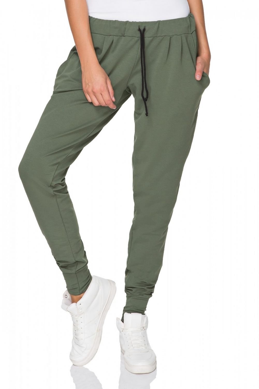 Pantalon survêtement model 107312 Tessita | Matterhorn_Category_/FEMME/V?tements Femme/Pantalons femme, Matterhorn_Color_vert, Matterhorn_ProductId_107312, Matterhorn_Type_Pantalon survêtement, Matterhorn_Vendor_Tessita, Shorts femme/Pantalons de surv?tement femme | Tessita