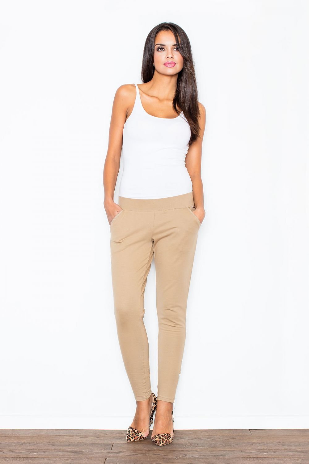 Pantalon femme model 43862 Figl | Matterhorn_Category_/FEMME/V?tements Femme/Pantalons femme, Matterhorn_Color_beige, Matterhorn_ProductId_43862, Matterhorn_Type_Pantalon femme, Matterhorn_Vendor_Figl, Shorts femme/Pantalons élégants | Figl