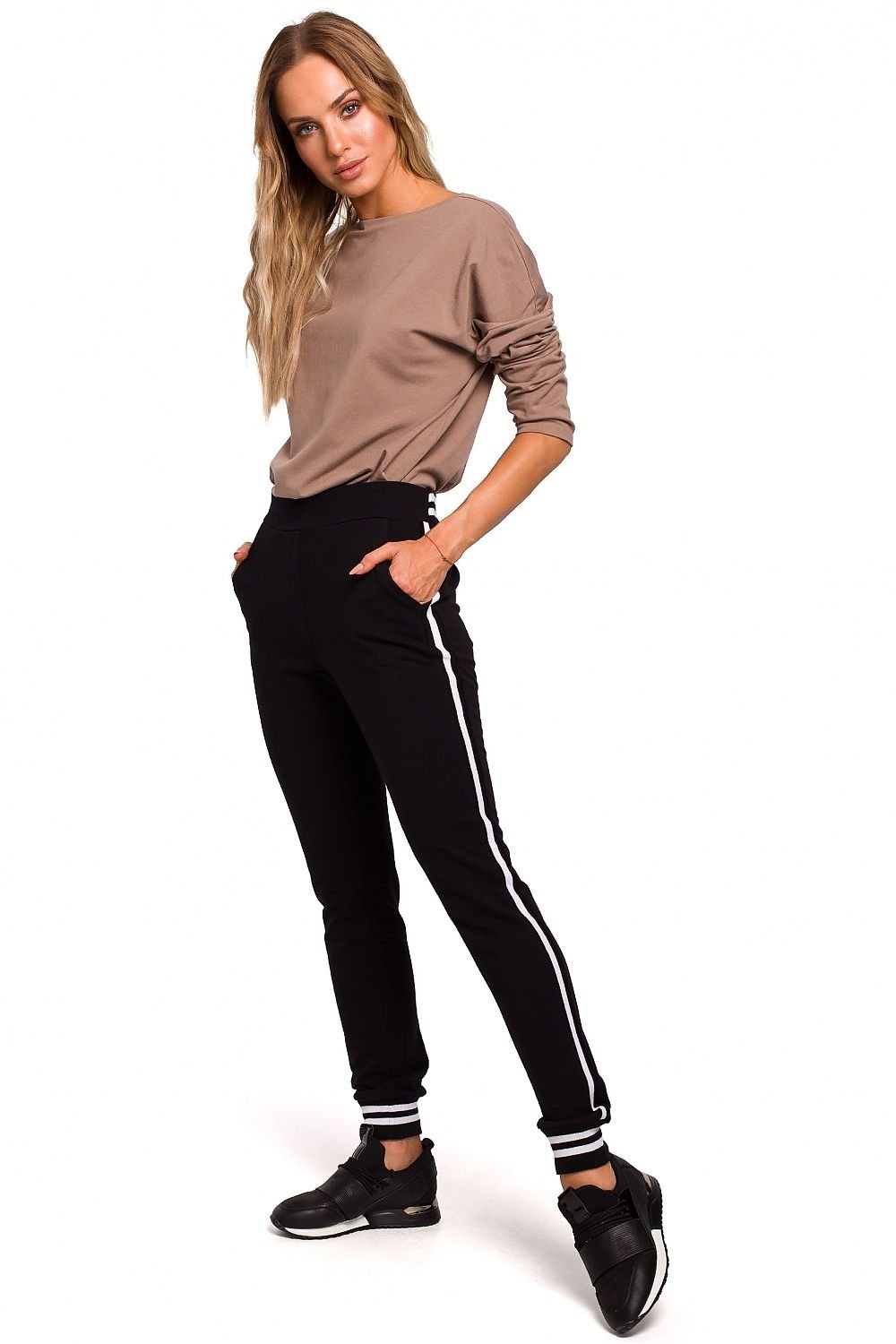 Pantalon femme model 135474 Moe | Matterhorn_Category_/FEMME/V?tements Femme/Pantalons femme, Matterhorn_Color_noir, Matterhorn_ProductId_135474, Matterhorn_Type_Pantalon femme, Matterhorn_Vendor_Moe, Shorts femme/Pantalons longs | Moe