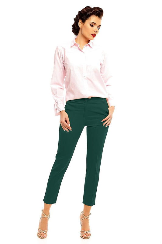 Pantalon femme model 140606 Cabba | Matterhorn_Category_/FEMME/V?tements Femme/Pantalons femme, Matterhorn_Color_vert, Matterhorn_ProductId_140606, Matterhorn_Type_Pantalon femme, Matterhorn_Vendor_Cabba, Shorts femme/Pantalons élégants | Cabba